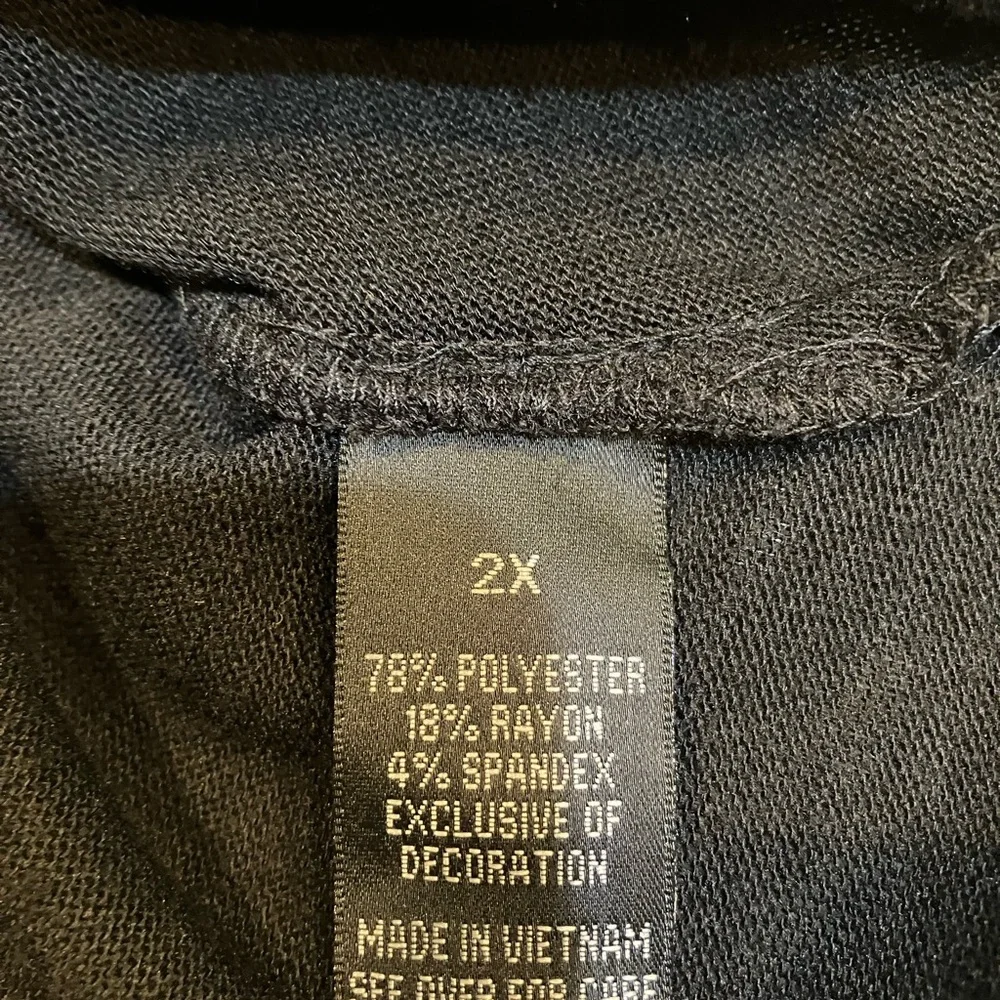 Plus size blouse - Picture 6 of 6